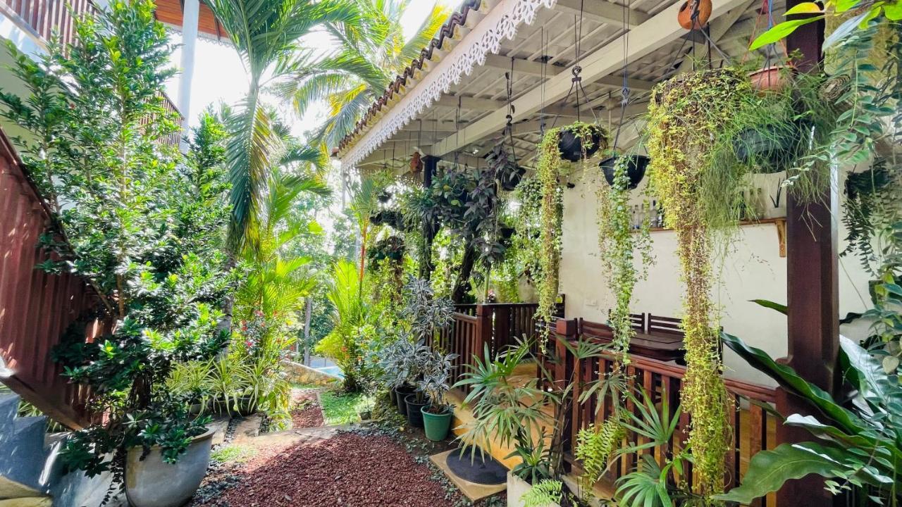 Bouganvilla House Unawatuna Exterior photo